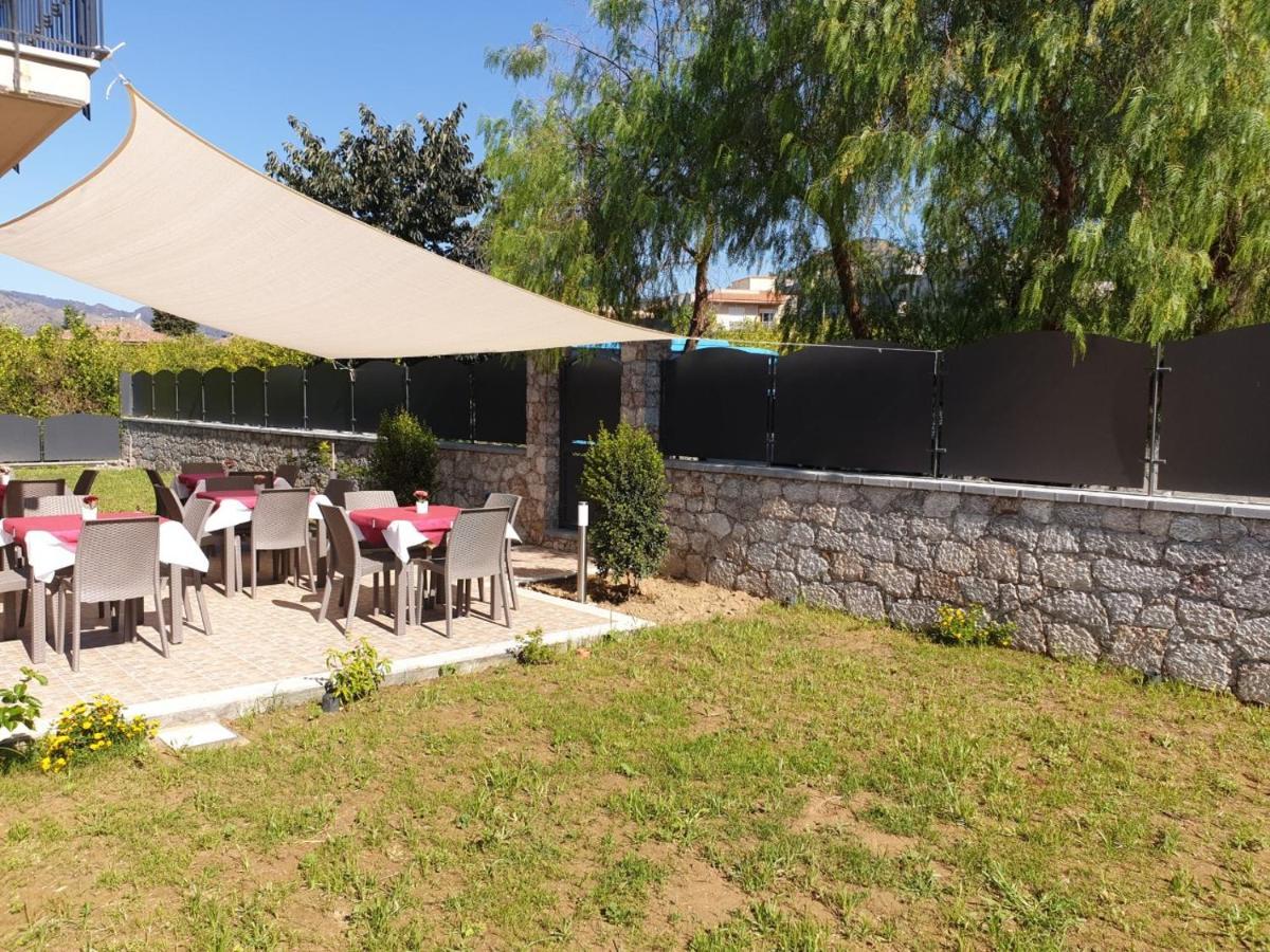 B&B Villa Chiara Bed And Breakfast Taormina Kültér fotó
